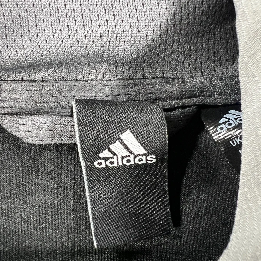 Adidas Hoodie Sweatshirt Mens Size Medium Gray Long Sleeve Activewear Sharp
